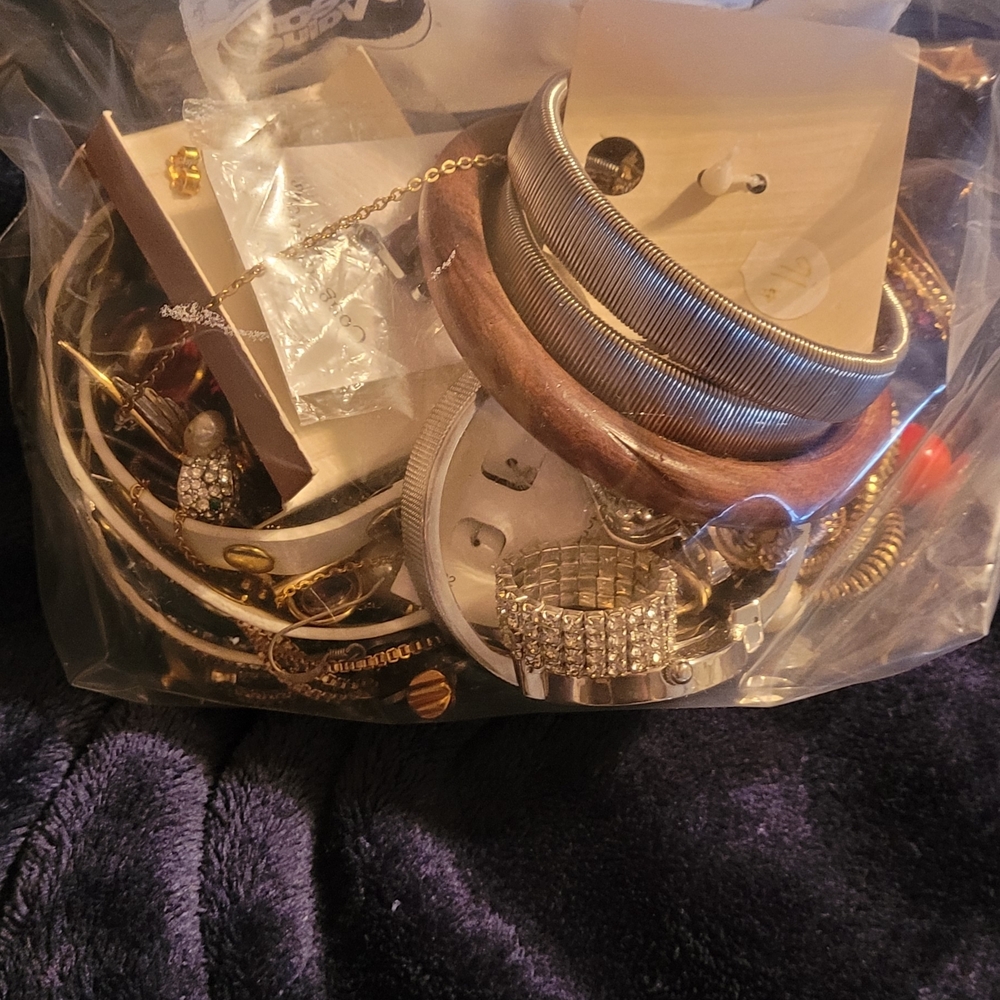 Mixed Jewelry Set with Silver and Gold Accents